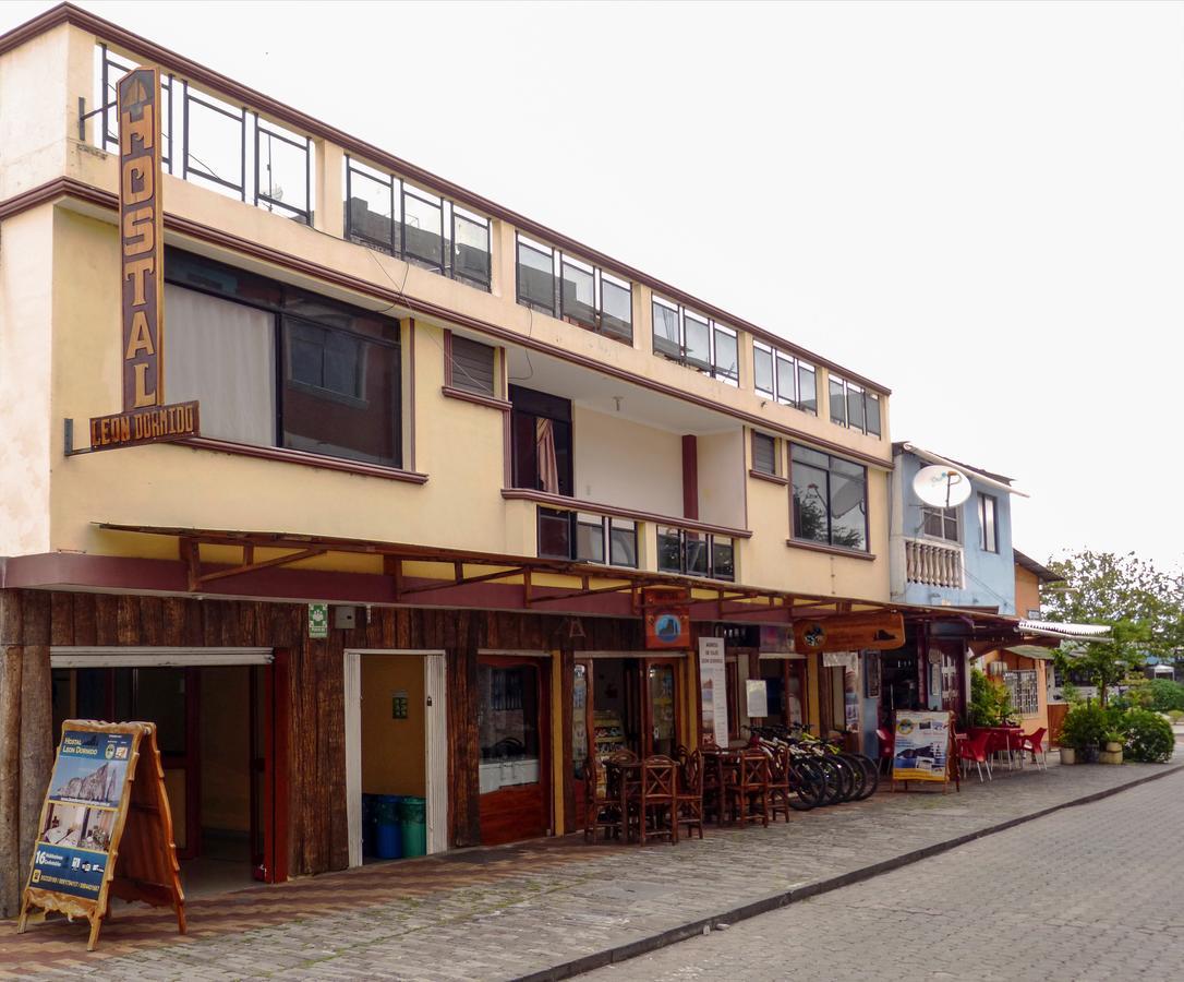 Hostal Leon Dormido Puerto Baquerizo Moreno Buitenkant foto